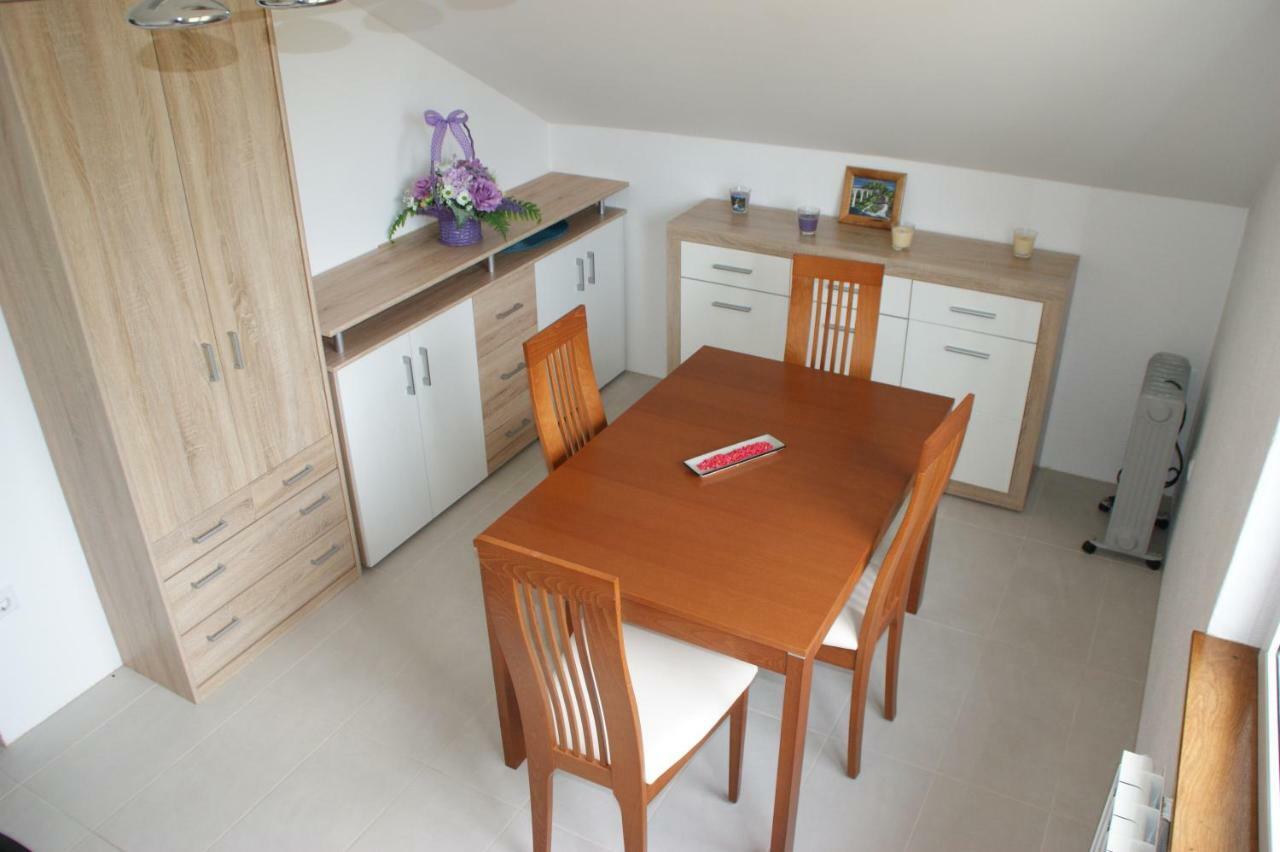 Apartman "Bogut" Слуни Экстерьер фото