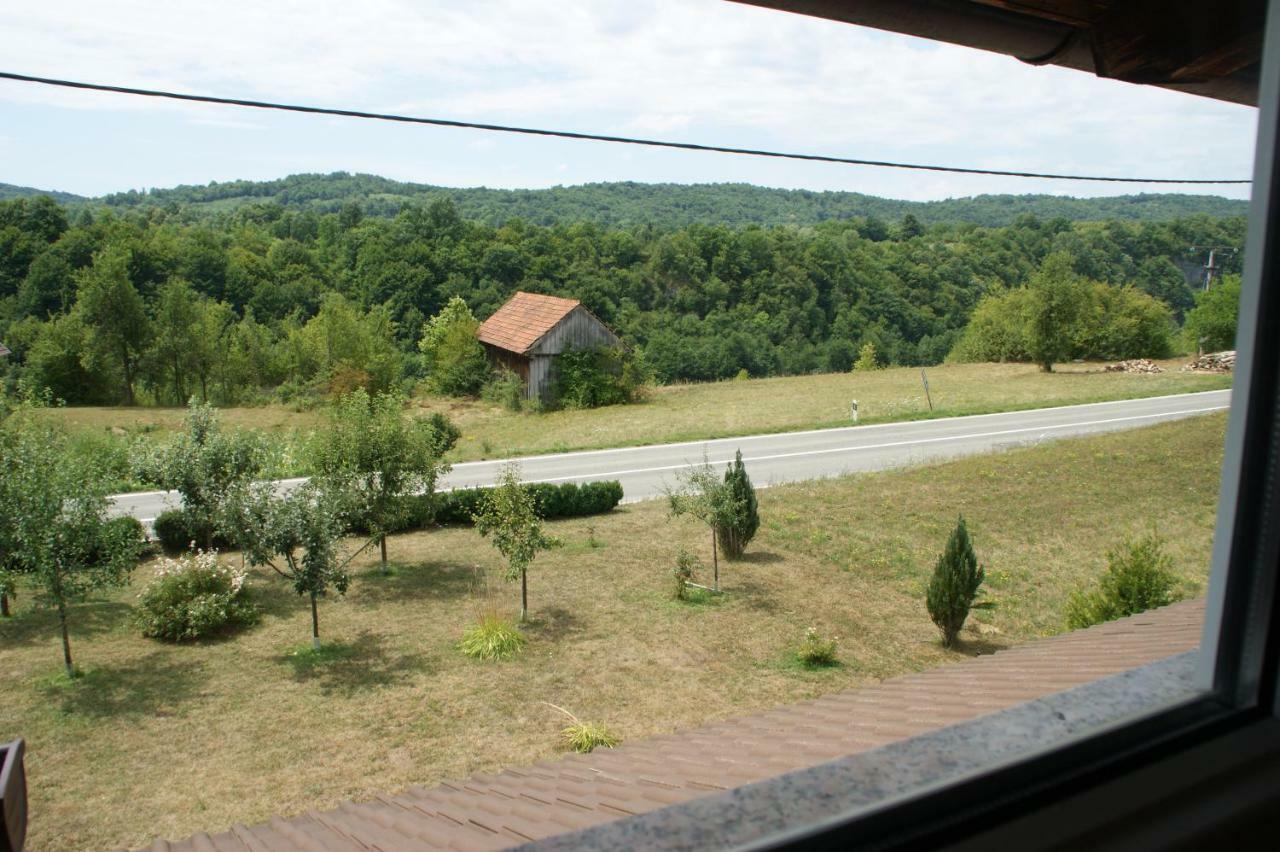 Apartman "Bogut" Слуни Экстерьер фото